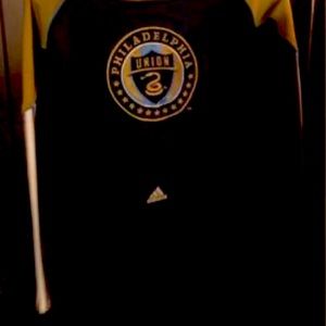 4 small adidas hoodies